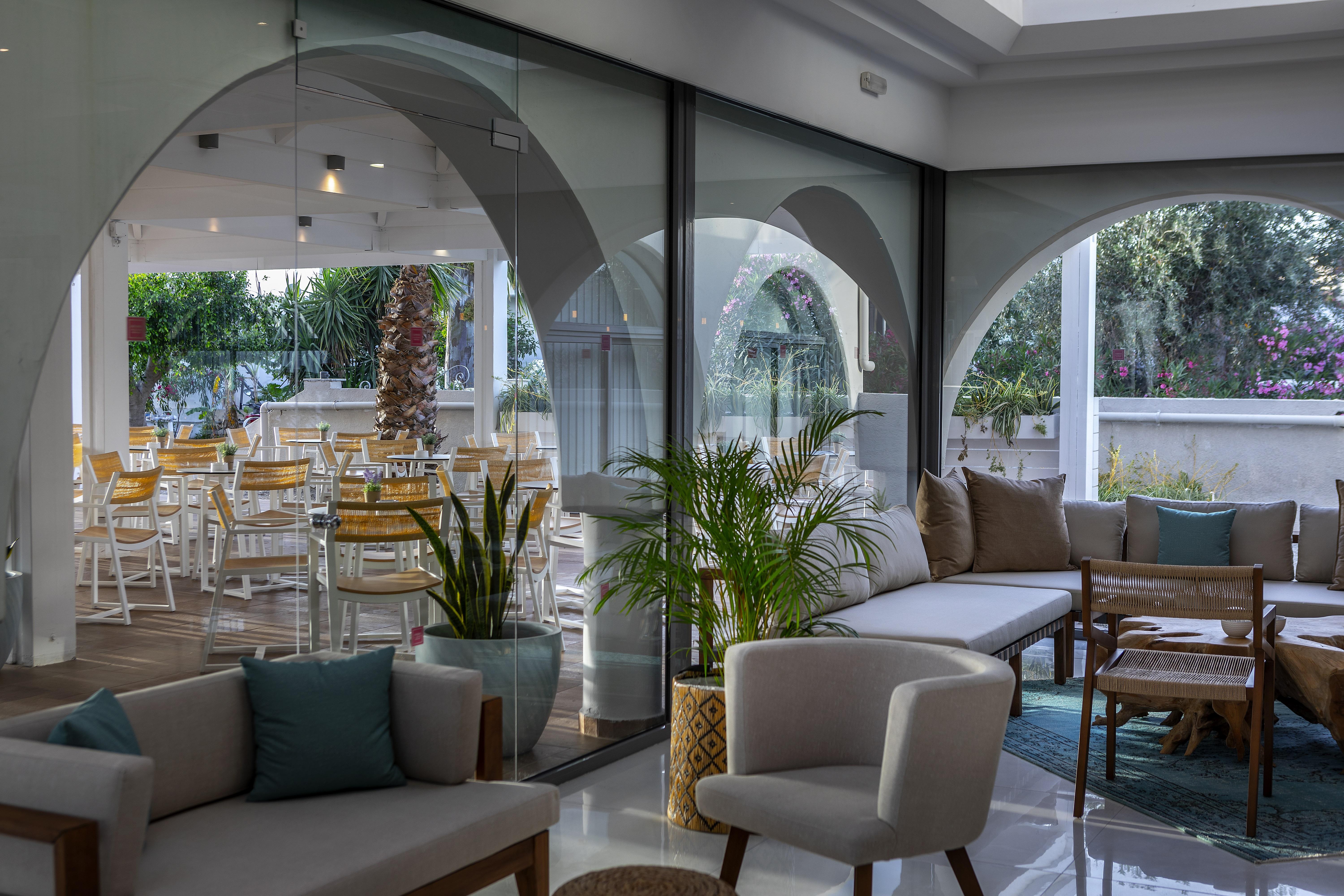 Leonardo Rhodes Hotel 5*