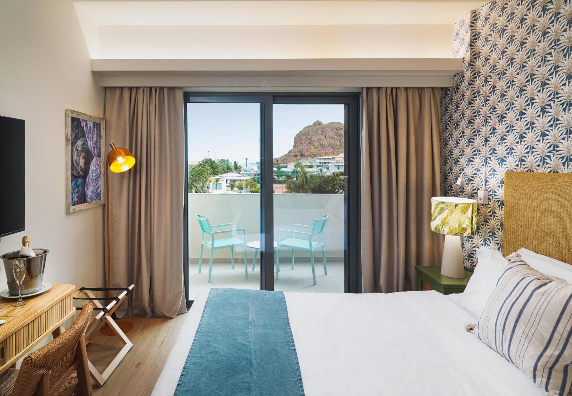 Leonardo Rhodes Hotel 5*