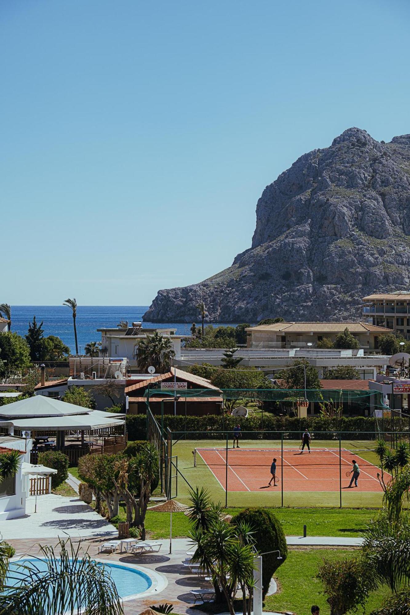 Hotel Leonardo Rhodes 5*